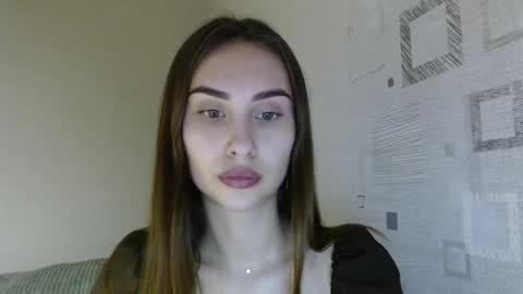 Snapshot of your_ameliaa chatting on 03-19-26, 03:16 Amelia online show from 03-19-26, 03:16
