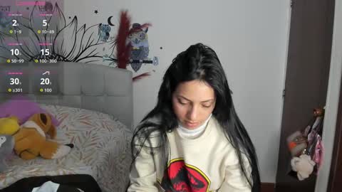 mia3 online show from 10-10-25, 02:10