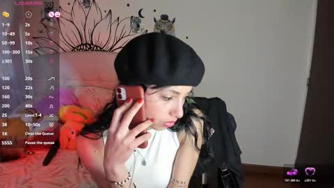 mia3 online show from 11-19-25, 08:20