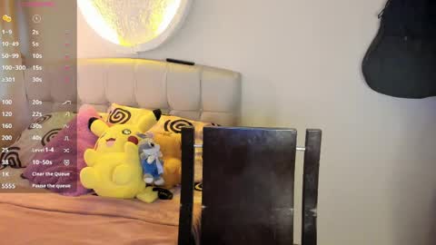 mia3 online show from 04-11-26, 07:07