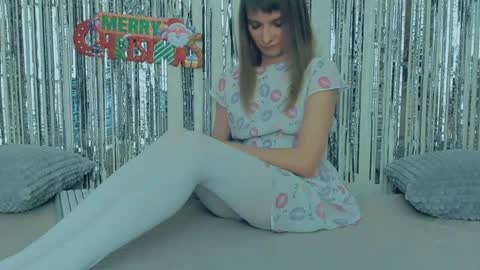 Lily online show from 12-28-24, 02:10