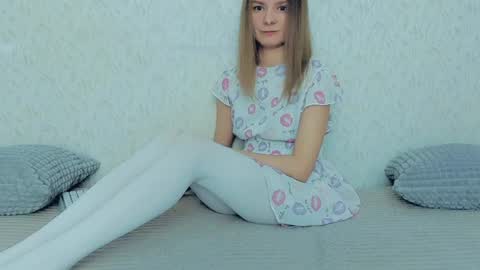 Lily online show from 01-17-25, 12:31