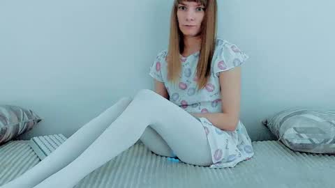 Lily online show from 12-16-25, 07:13