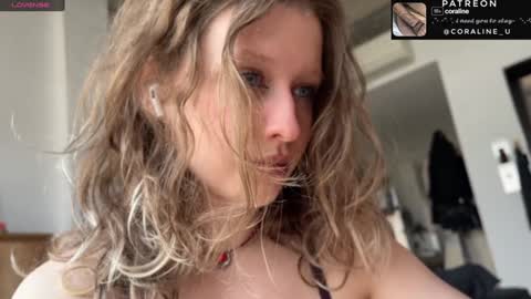 your_coraline_ online show from 01-17-25, 07:41