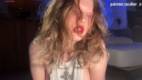 your_coraline_ online show from 02-06-25, 06:13