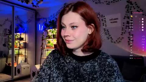 Snapshot of your_corvus chatting on 11-15-25, 08:22 your_corvus online show from 11-15-25, 08:22