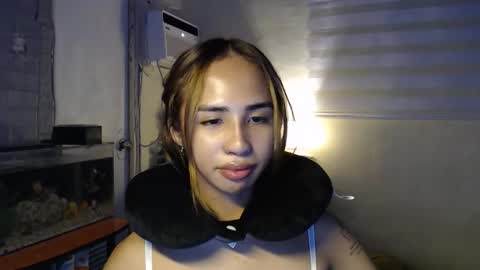 your_girl_cessxoxo online show from 05-26-26, 07:15