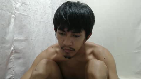 Snapshot of your_guy111 chatting on 04-17-26, 04:21 your_guy111 online show from 04-17-26, 04:21