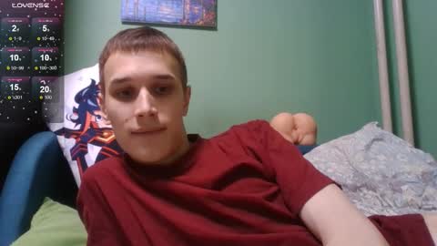 Snapshot of your_honeyy chatting on 12-19-25, 04:47 Mark online show from 12-19-25, 04:47