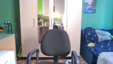Mark online show from 06-25-26, 12:09