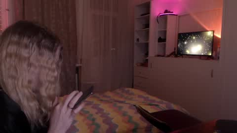 Your Horny Friends online show from 01-28-25, 02:42