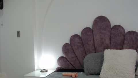 Snapshot of your_lady_milf chatting on 02-16-25, 03:16 your_lady_milf online show from 02-16-25, 03:16