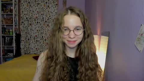 Leslie online show from 09-15-25, 02:11