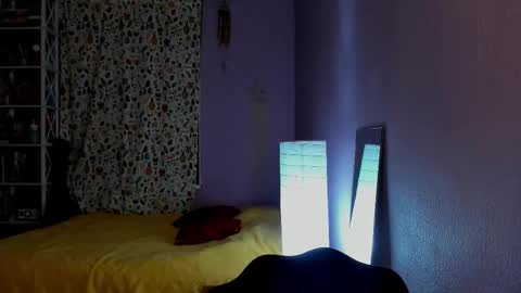 Leslie online show from 11-18-25, 10:14