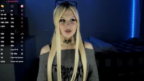 Eva online show from 03-06-25, 10:04