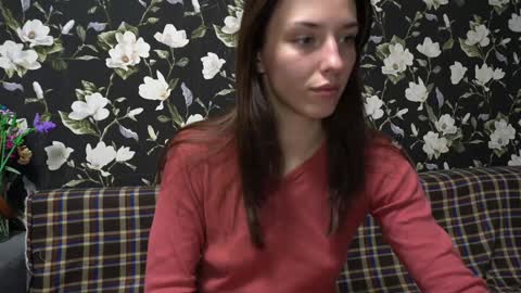 Snapshot of your_little_flexible_girl chatting on 12-27-24, 09:11 Meri online show from 12-27-24, 09:11