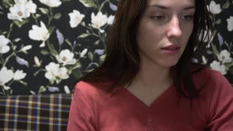 Snapshot of your_little_flexible_girl chatting on 12-28-24, 12:15 Meri online show from 12-28-24, 12:15