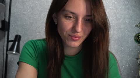 Snapshot of your_little_flexible_girl chatting on 01-14-25, 09:09 Meri online show from 01-14-25, 09:09