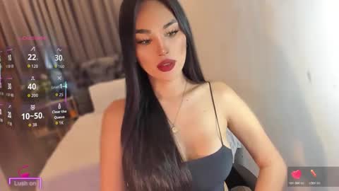 Snapshot of your_other_halfxx chatting on 04-07-26, 03:07 Miss Larah online show from 04-07-26, 03:07