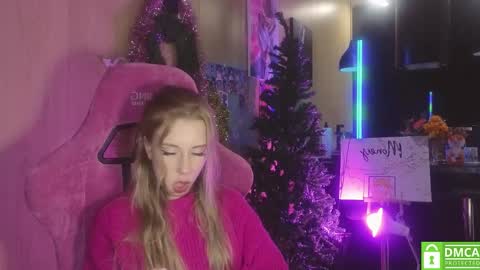 Alice  online show from 12-05-24, 10:33