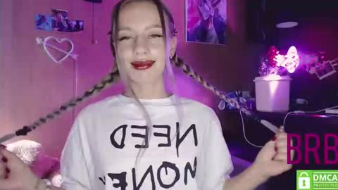 Alice  online show from 01-17-25, 03:45