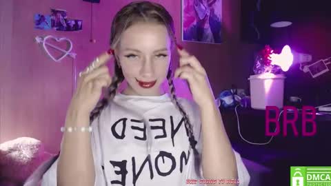 Alice  online show from 09-22-25, 01:07