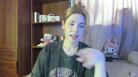 Alice online show from 02-09-26, 09:24