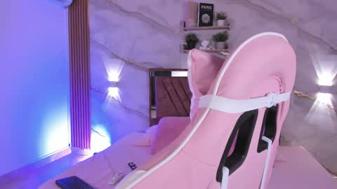 Salome online show from 02-16-26, 07:21