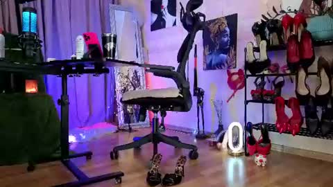 Snapshot of your_wild_amazon_forever chatting on 06-30-26, 03:24 you can call baby Anna my goddess online show from 06-30-26, 03:24