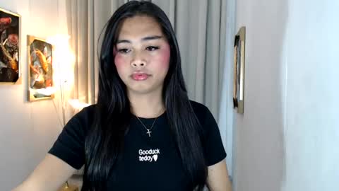 Snapshot of yourangelofsex chatting on 07-12-26, 06:15 yourangelofsex online show from 07-12-26, 06:15