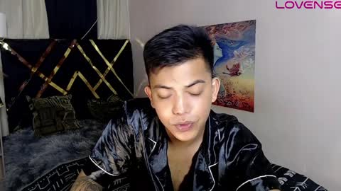 Snapshot of yourasian_bradley chatting on 04-09-26, 07:08 yourasian_bradley online show from 04-09-26, 07:08