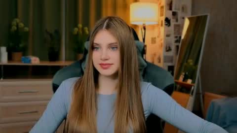 Arya online show from 06-18-26, 07:29