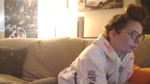 angel online show from 12-12-24, 02:33