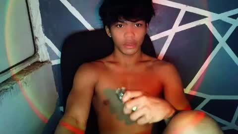 Snapshot of yourboycumrain chatting on 06-29-26, 11:16 rainy online show from 06-29-26, 11:16