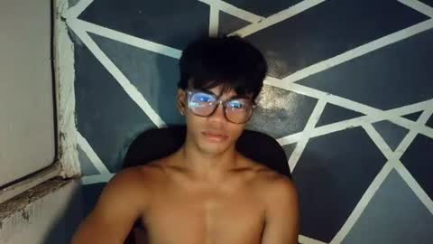 Snapshot of yourboycumrain chatting on 07-09-26, 09:19 rainy online show from 07-09-26, 09:19