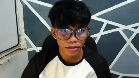 Snapshot of yourboycumrain chatting on 07-12-26, 12:40 rainy online show from 07-12-26, 12:40