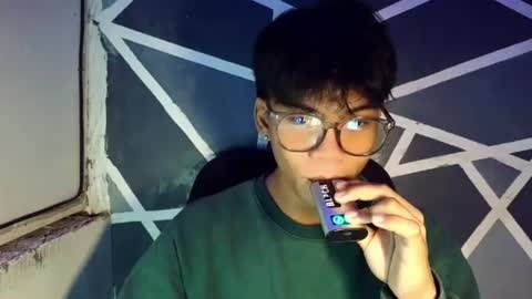 Snapshot of yourboycumrain chatting on 07-13-26, 01:47 rainy online show from 07-13-26, 01:47