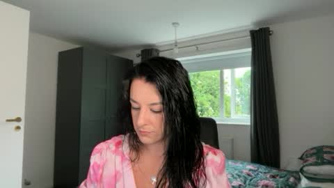 Snapshot of yourcassiexo chatting on 06-18-26, 07:41 Cassie online show from 06-18-26, 07:41