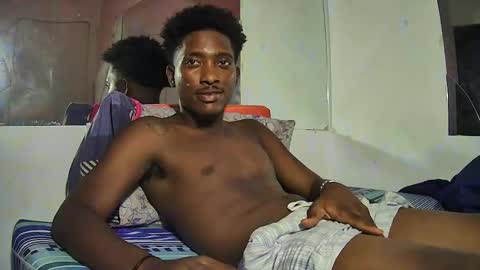 Yourdaddy2005 online show from 03-27-26, 10:15