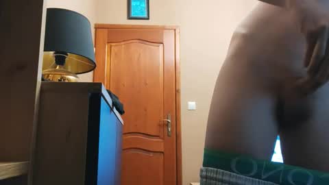 Snapshot of yourdaddyrm chatting on 11-11-25, 01:38 YourDaddyRM online show from 11-11-25, 01:38