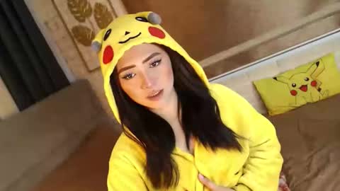 JEN  online show from 10-03-25, 12:24