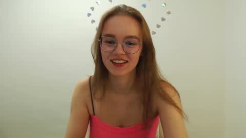 Snapshot of yourdreamray chatting on 10-03-25, 05:21 Lana online show from 10-03-25, 05:21