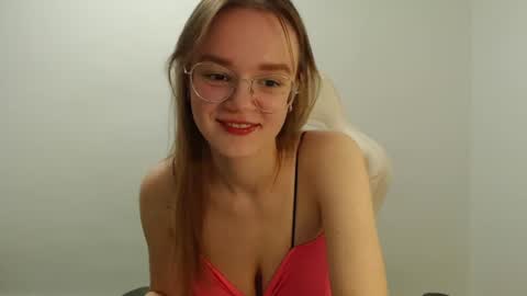 Lana online show from 07-18-26, 07:50