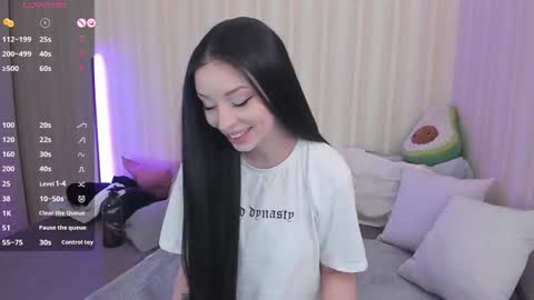 Mary online show from 12-08-24, 08:41