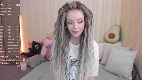 Snapshot of youreyesgazm chatting on 02-13-25, 11:28 Mary online show from 02-13-25, 11:28