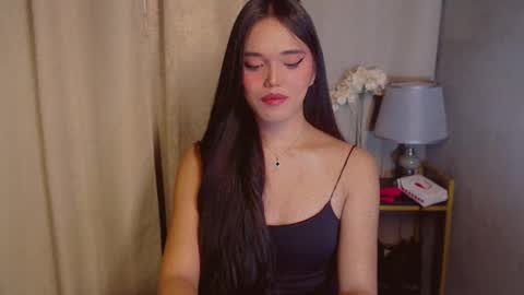 Snapshot of yourfavorateariana chatting on 10-29-25, 02:03 Sweet Ariana online show from 10-29-25, 02:03