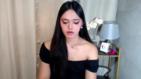 Snapshot of yourfavorateariana chatting on 11-05-25, 04:01 Sweet Ariana online show from 11-05-25, 04:01