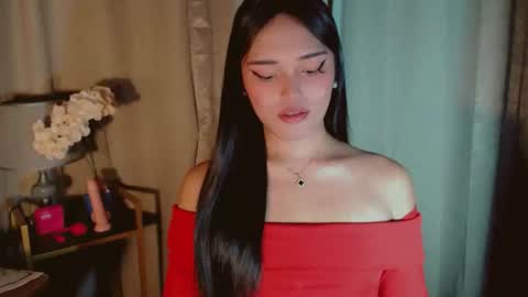 Snapshot of yourfavorateariana chatting on 11-25-25, 02:44 Sweet Ariana online show from 11-25-25, 02:44