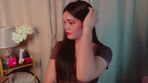 Snapshot of yourfavorateariana chatting on 12-17-25, 02:06 Sweet Ariana online show from 12-17-25, 02:06