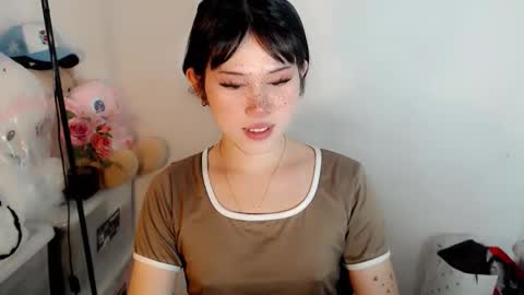 Snapshot of yourfavorateella chatting on 09-30-25, 07:13 PrettyElla online show from 09-30-25, 07:13